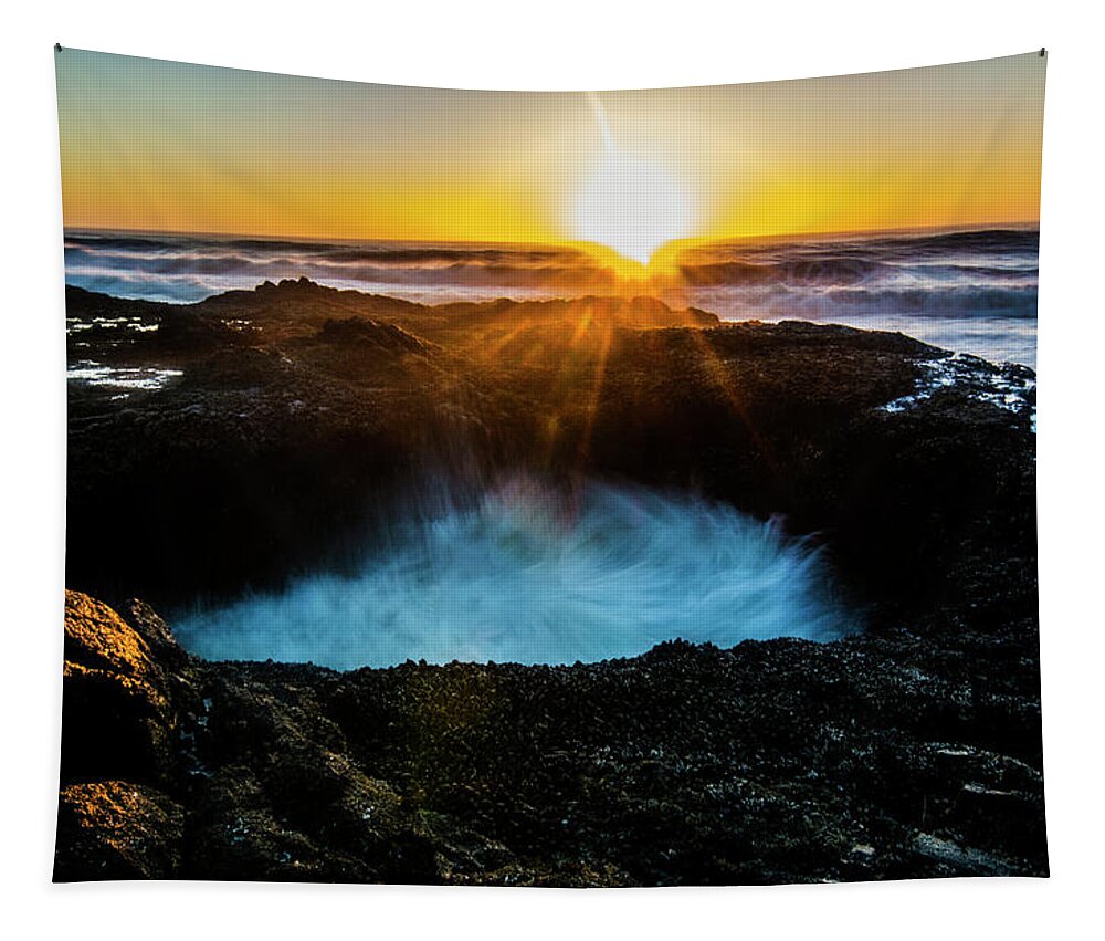 Pacific North West Tapestry featuring the photograph Thor's Well 2 by Pelo Blanco Photo
