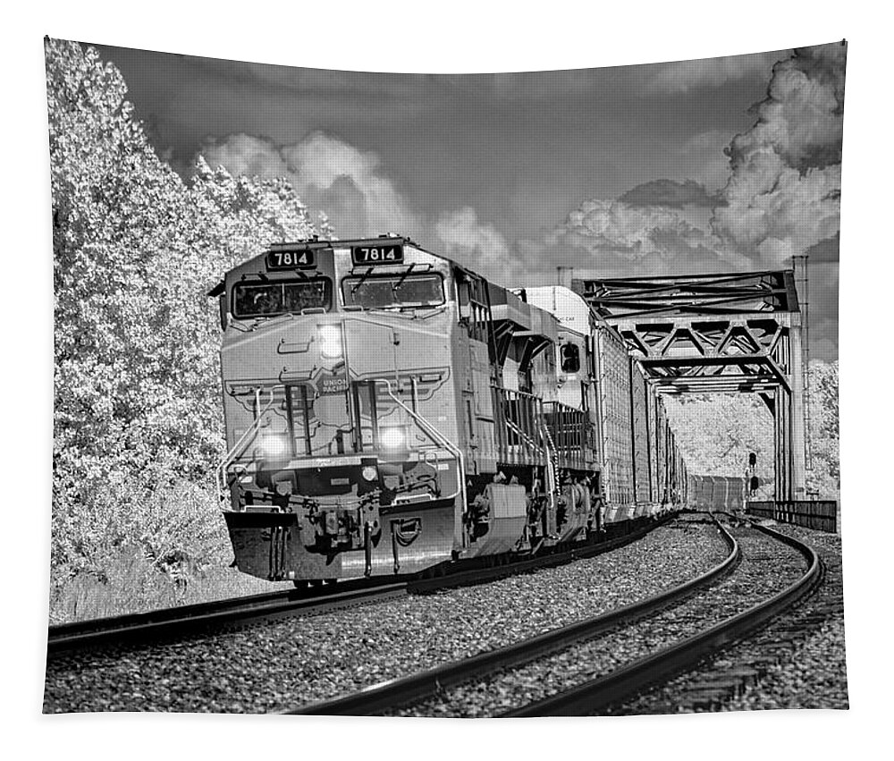 Railroad Tapestry featuring the photograph Union Pacific 7814 at Brewerville IL by Jim Pearson