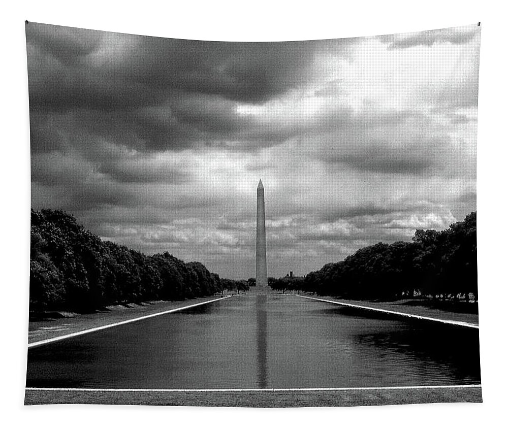 Washington Monument Tapestry featuring the photograph Washington Monument - a Beacon by Jerry Griffin