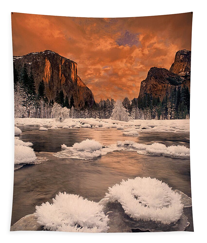 Dave Welling Tapestry featuring the photograph Winter Sunset Gates Of The Valley Yosemite National Park California by Dave Welling
