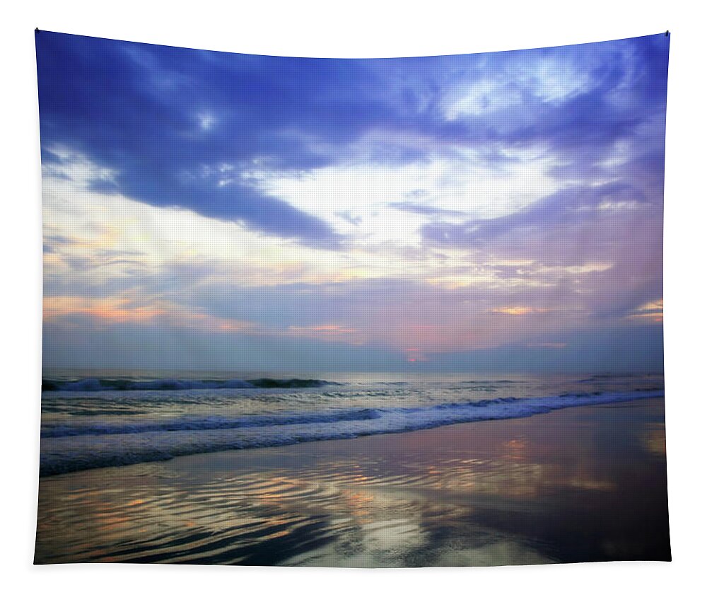 Photo Tapestry featuring the photograph Wrightsville Sunrise - 4 by Alan Hausenflock