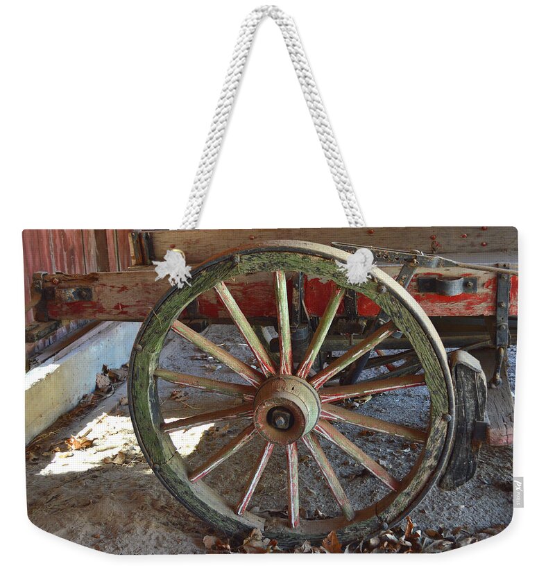 Barbara Snyder Weekender Tote Bag featuring the photograph Wagon Wheel 2 #1 by Barbara Snyder