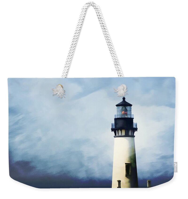 Yaquina Weekender Tote Bag featuring the photograph Yaquina Head Light by Carol Leigh