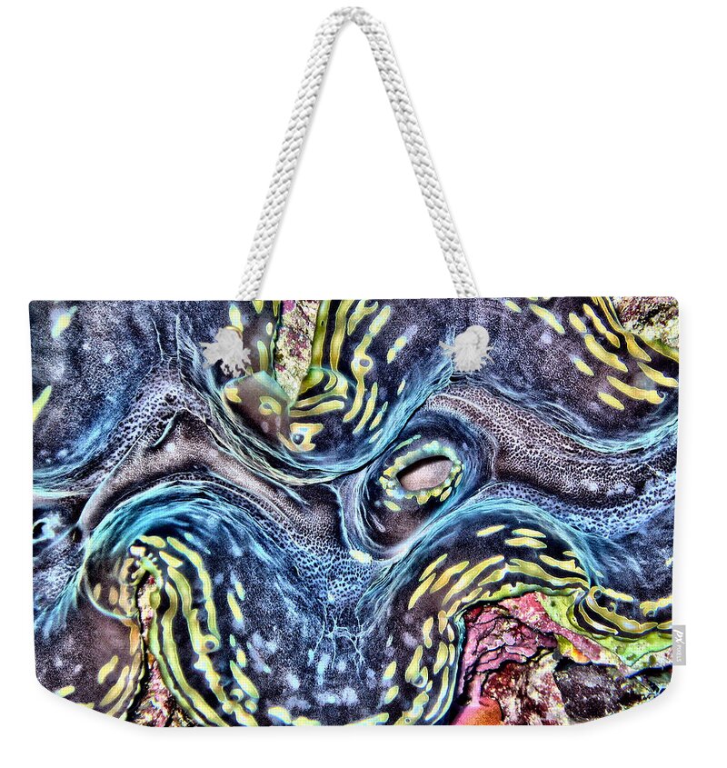 Fluted Giant Clam Weekender Tote Bag featuring the digital art Fluted Giant Clam by Roy Pedersen