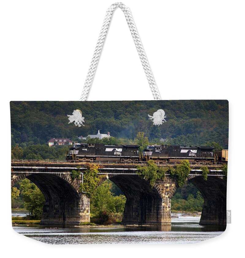 D2-rr-1280 Weekender Tote Bag featuring the photograph Across the Rockville by Paul W Faust - Impressions of Light