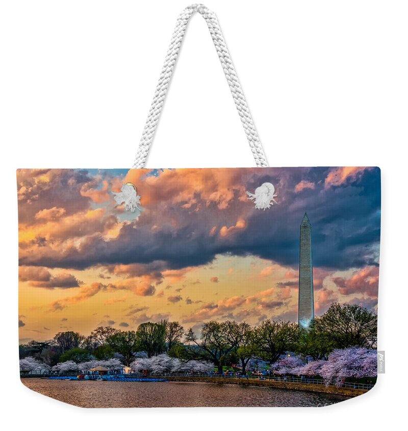 Washington Dc Weekender Tote Bag featuring the photograph An Evening In DC by Christopher Holmes
