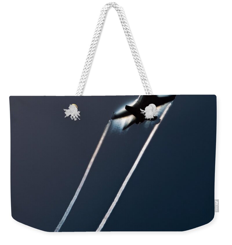 F-18 Weekender Tote Bag featuring the photograph Ascending to the Heavens by John Daly
