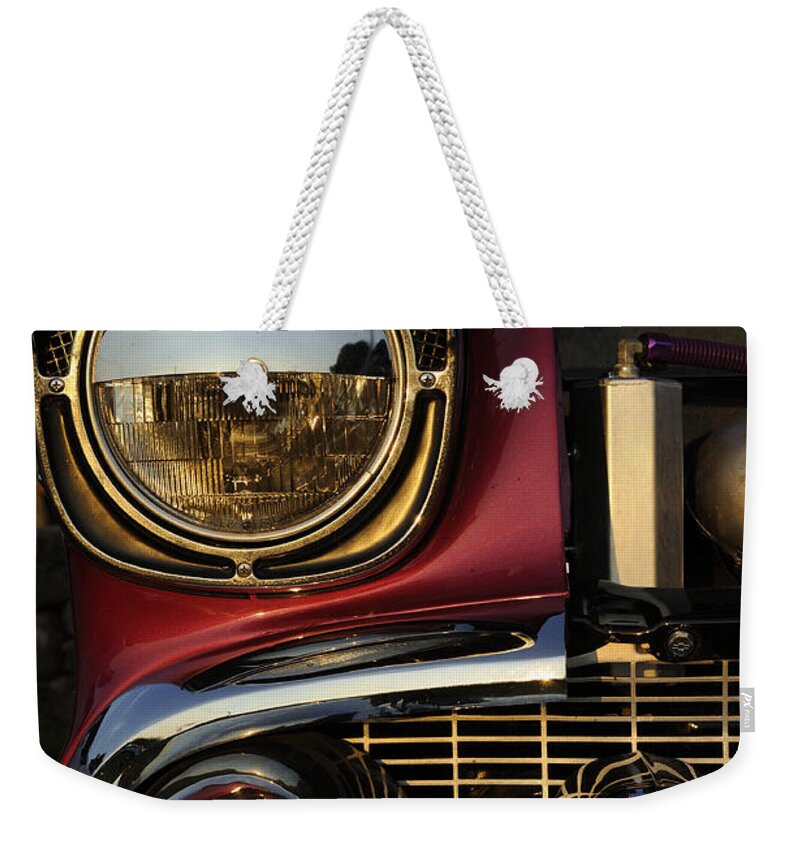 1957 Weekender Tote Bag featuring the photograph Beaming by Luke Moore