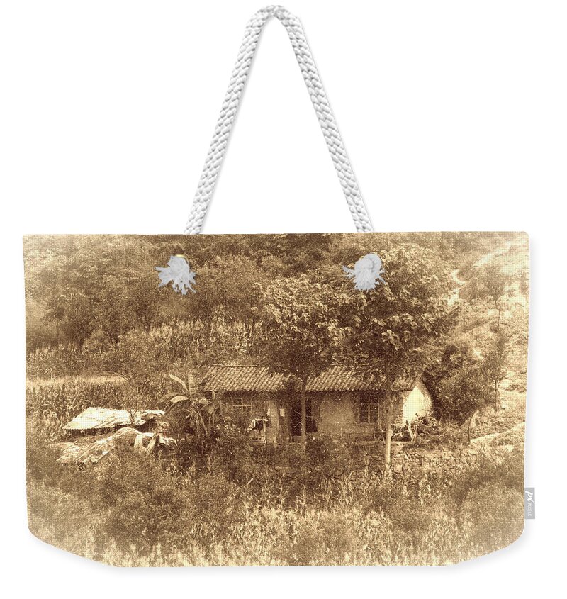 Chinese House Weekender Tote Bag featuring the photograph Chinese house by Tracy Winter