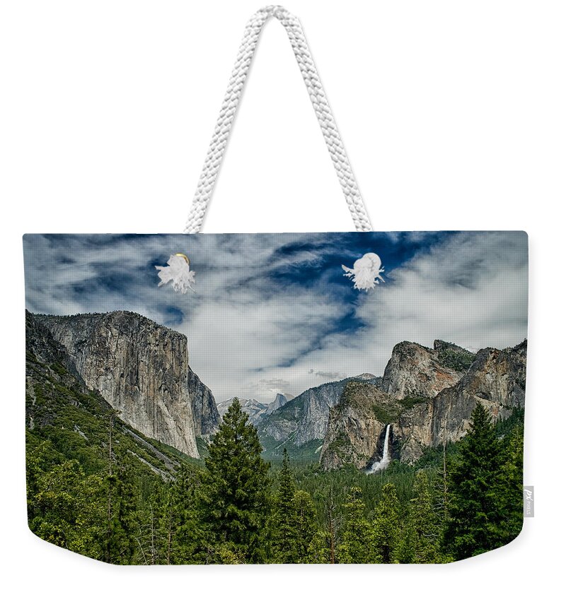 Yosemite Weekender Tote Bag featuring the photograph Classic Tunnel View by Cat Connor