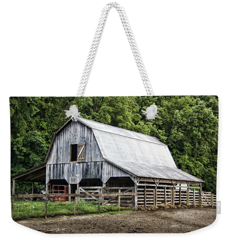 Barn Weekender Tote Bag featuring the photograph Clubhouse Road Barn by Cricket Hackmann