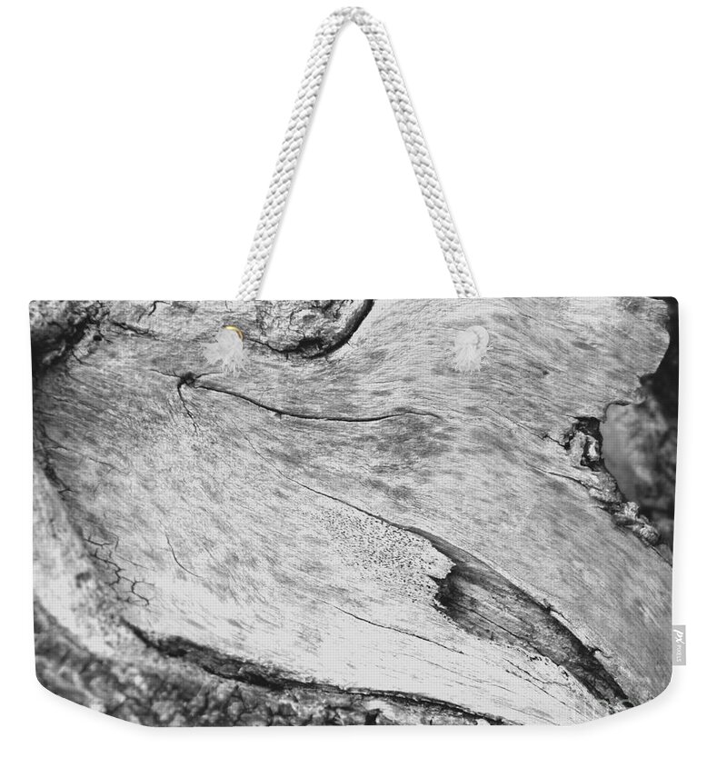 Deadwood Weekender Tote Bag featuring the photograph Deadwood by Lilliana Mendez