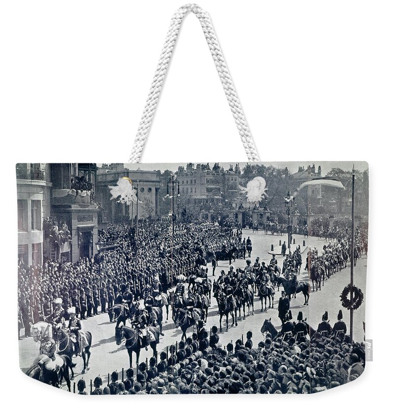 1910 Weekender Tote Bag featuring the photograph Edward Vii Funeral, 1910 by Granger