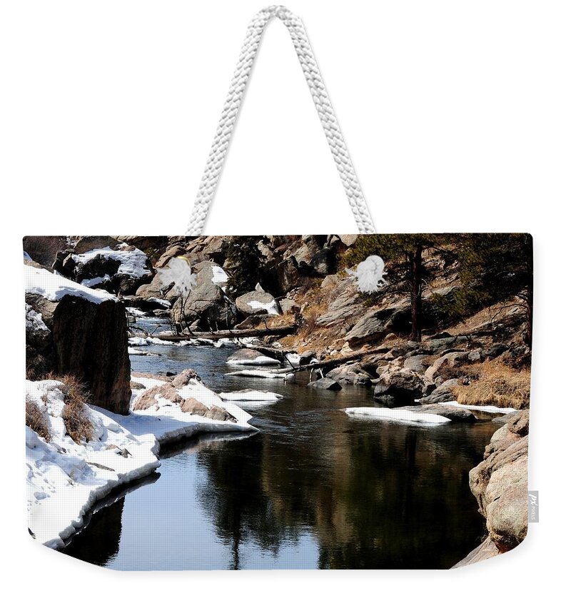 Colorado Weekender Tote Bag featuring the photograph Eleven Mile Canyon in Winter by Marilyn Burton