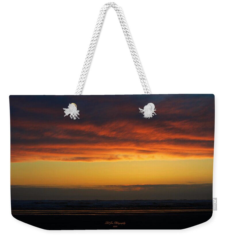 Ocean Weekender Tote Bag featuring the photograph End Of A Perfect Day by Jeanette C Landstrom