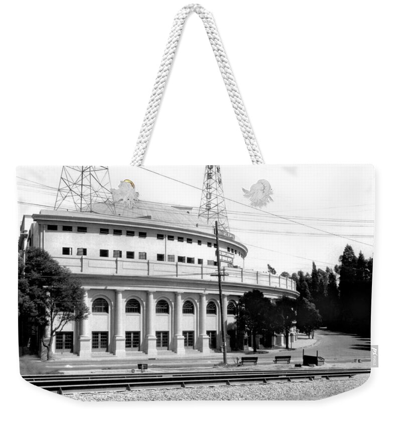 1927 Weekender Tote Bag featuring the photograph Foursquare Gospel Church In LA by Underwood Archives