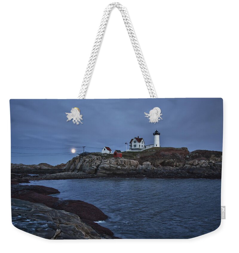 Maine Lighthouse Weekender Tote Bag featuring the photograph Full Moon Rise Over Nubble by Jeff Folger