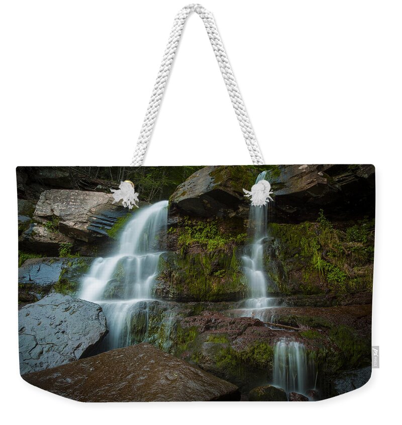 Kaaterskill Weekender Tote Bag featuring the photograph Kaaterskill Falls by Edgars Erglis