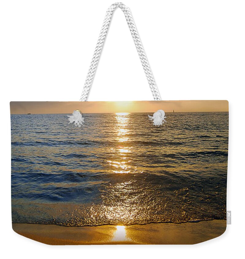 Sand Weekender Tote Bag featuring the photograph Lwv30062 by Lee Winter
