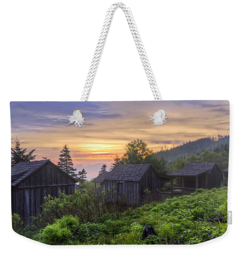 Appalachia Weekender Tote Bag featuring the photograph Misty Dawn at Mt Le Conte by Debra and Dave Vanderlaan