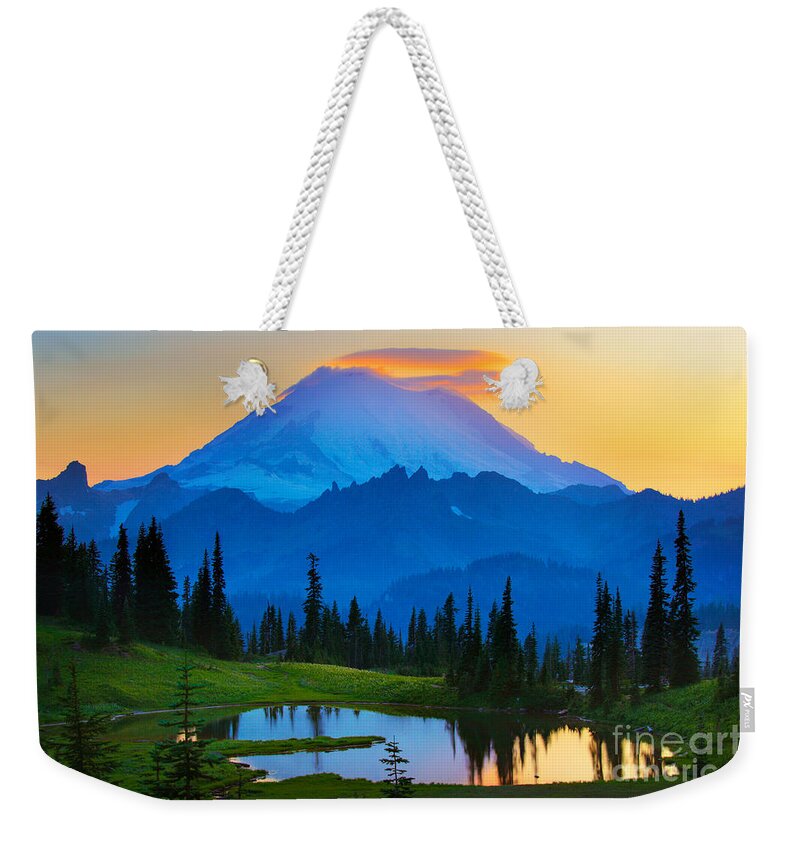 Mount Rainier Weekender Tote Bag featuring the photograph Mount Rainier Goodnight by Inge Johnsson
