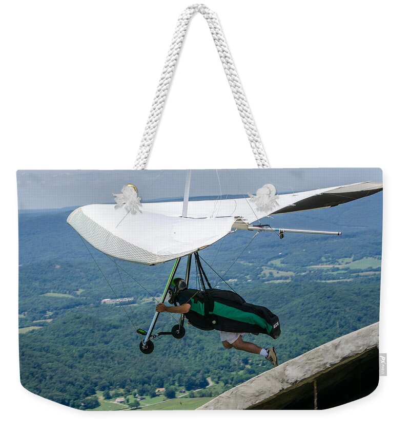 Hang Glider Weekender Tote Bag featuring the photograph No Turning Back by Susan McMenamin