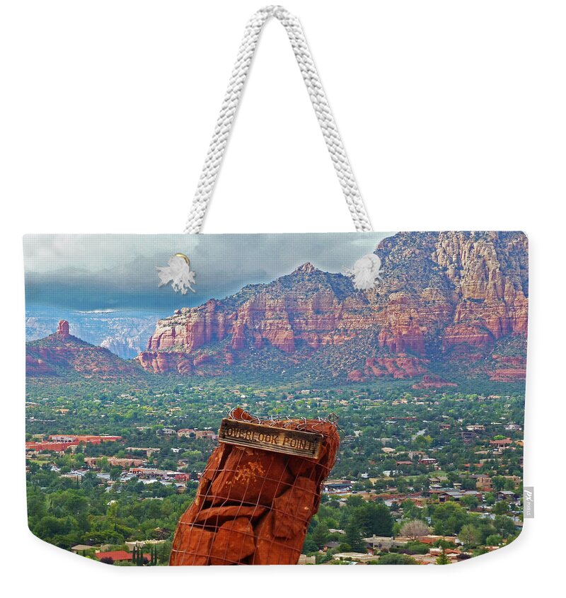Sedona Weekender Tote Bag featuring the photograph Overlook Point in Sedona AZ by Toby McGuire