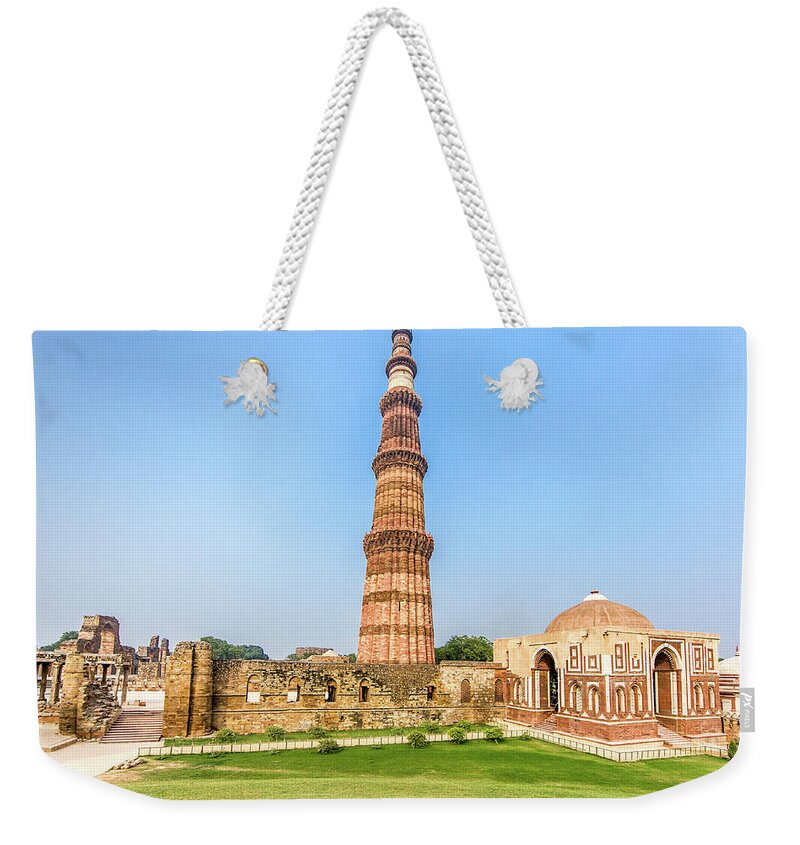 Arch Weekender Tote Bag featuring the photograph Qutub Minar Delhi India by Mlenny