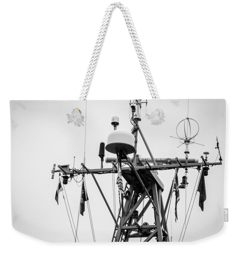2008 Weekender Tote Bag featuring the photograph Ready to Navigate by Melinda Ledsome