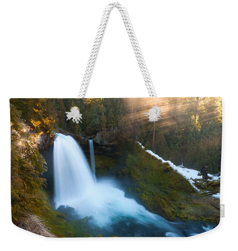 Sahalie Weekender Tote Bag featuring the photograph Sahalie Falls by Andrew Kumler