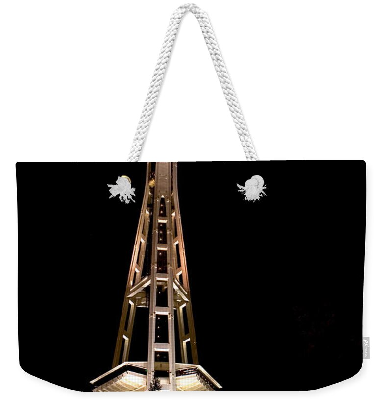 City Weekender Tote Bag featuring the photograph Seattle Space Needle at Night by David Smith