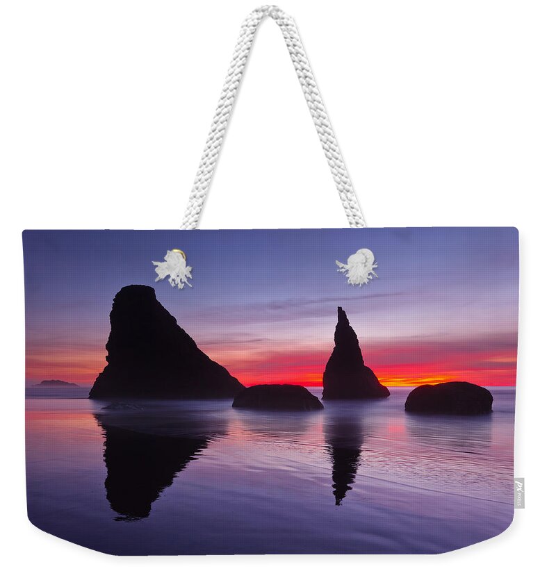 Ocean Weekender Tote Bag featuring the photograph South Coast Reds by Darren White