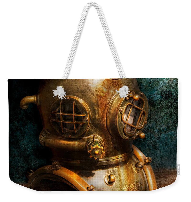 Hdr Weekender Tote Bag featuring the photograph Steampunk - Diving - The diving helmet by Mike Savad