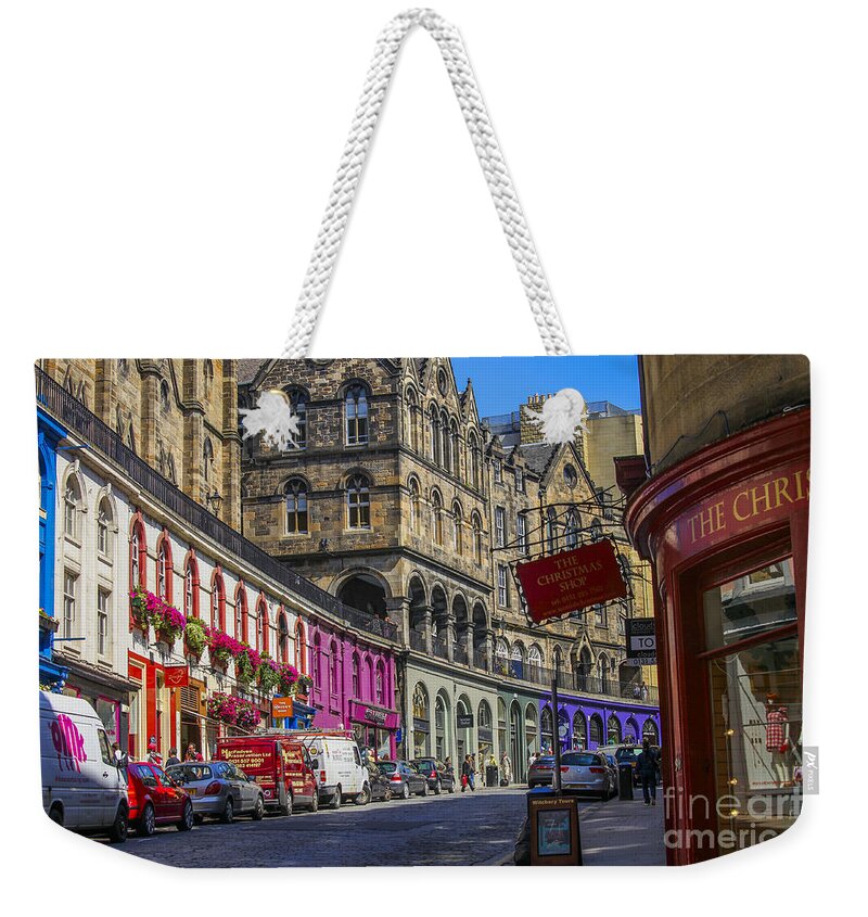 Architecture Weekender Tote Bag featuring the photograph Victoria Street in Edinburgh by Patricia Hofmeester