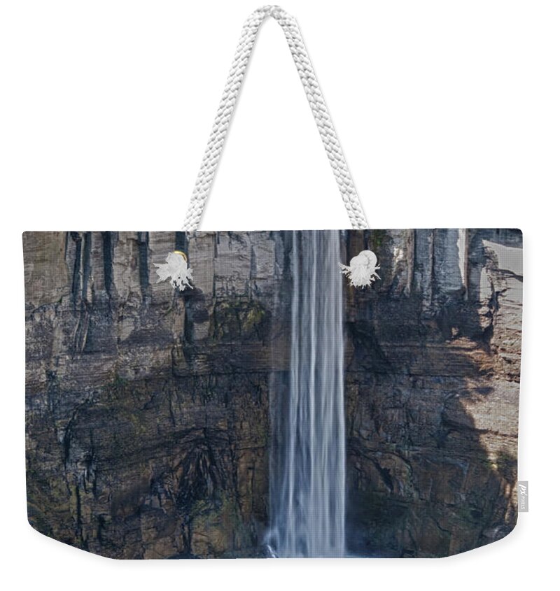 Water Weekender Tote Bag featuring the photograph Taughannock Falls 0453 by Guy Whiteley