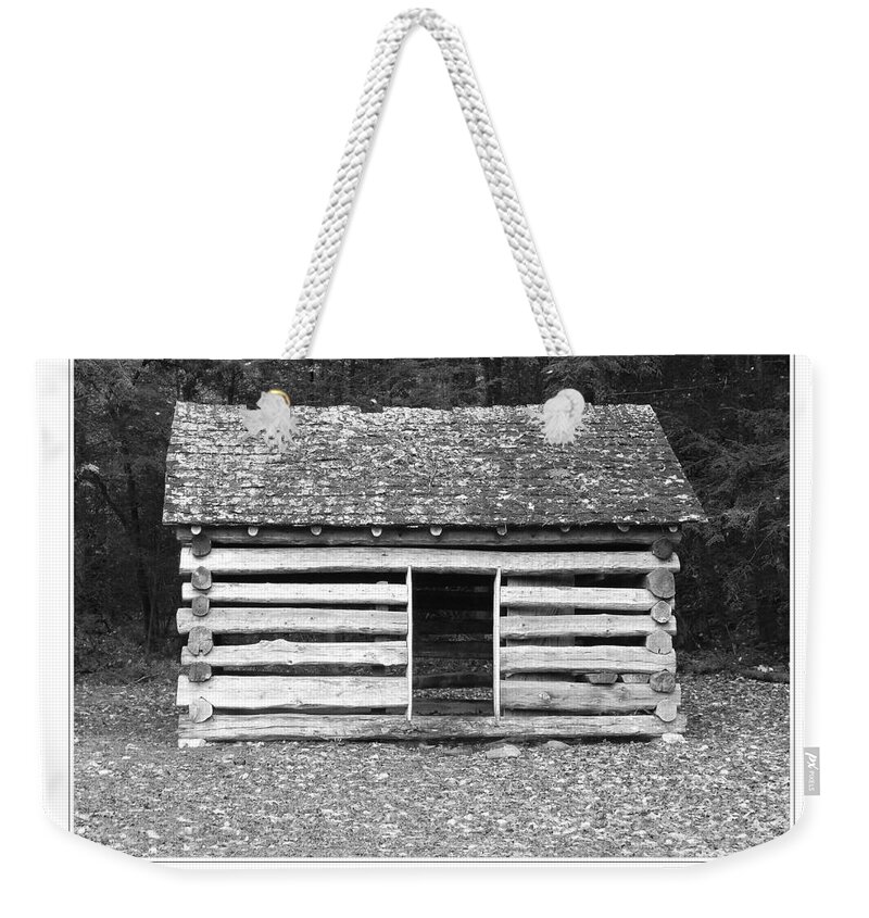 Photography Weekender Tote Bag featuring the photograph Tennessee Wooden Structure by Phil Perkins