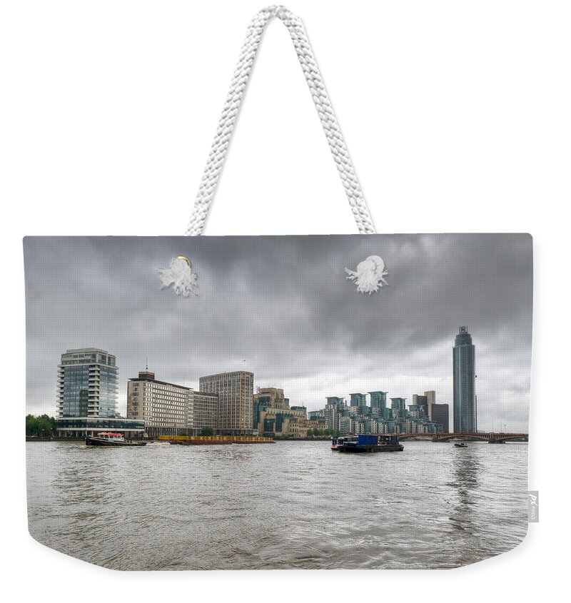 River Thames Weekender Tote Bag featuring the photograph Thames riverboat by Gary Eason