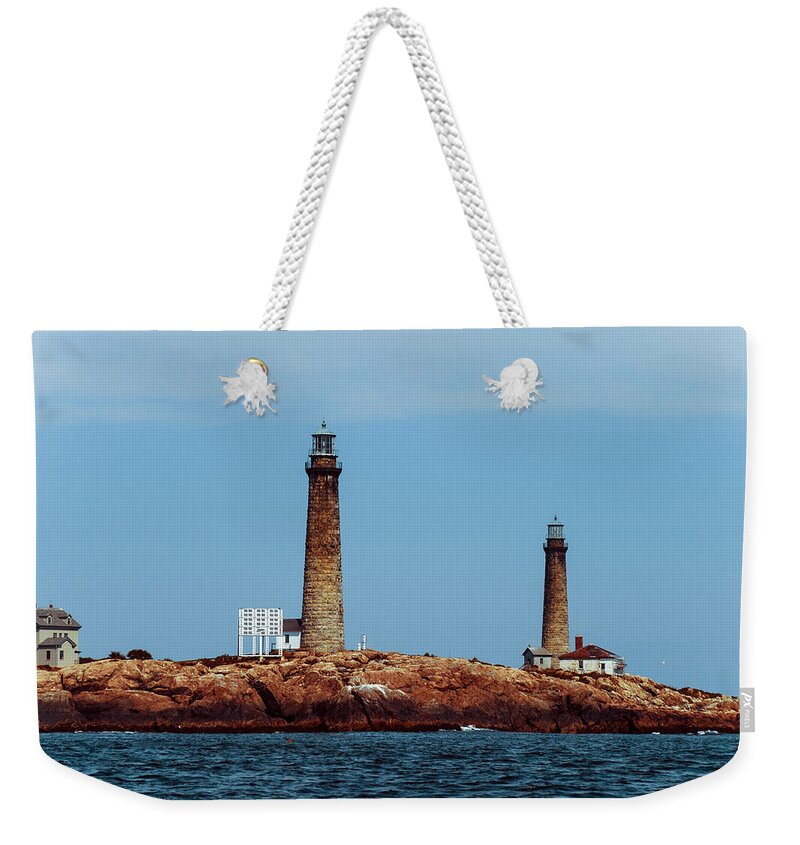  Weekender Tote Bag featuring the photograph The cape Ann lighthouse on Thacher Island by Jeff Folger