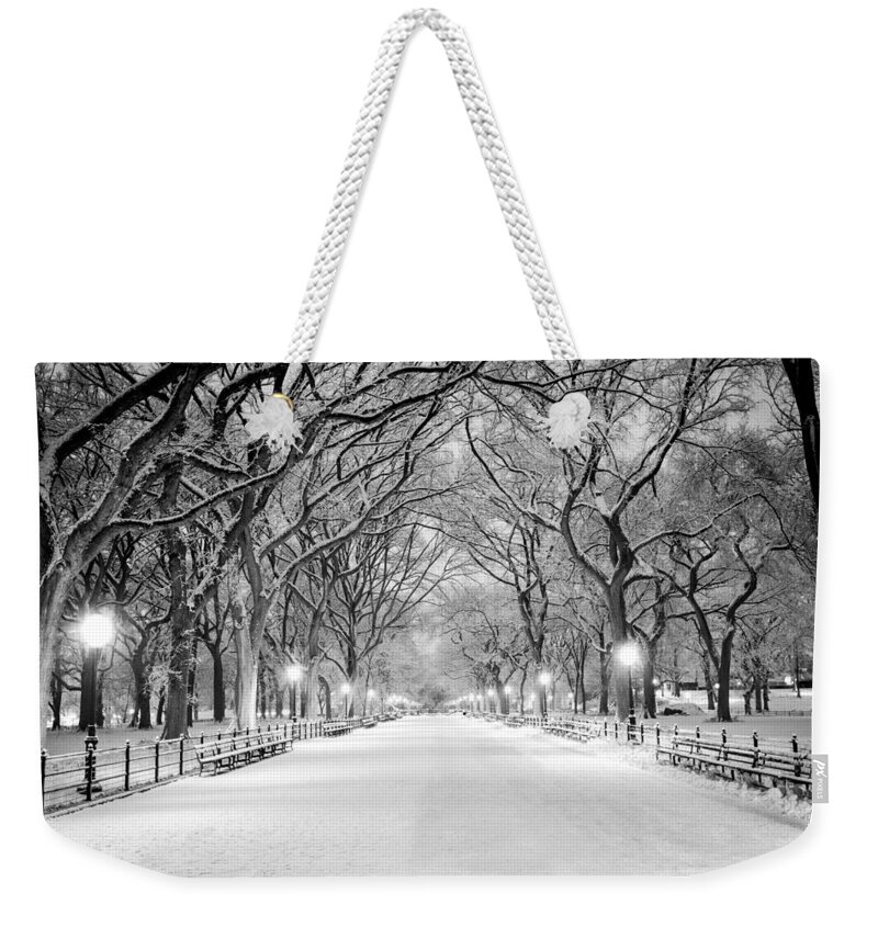 B&w Weekender Tote Bag featuring the photograph The Mall by Mihai Andritoiu