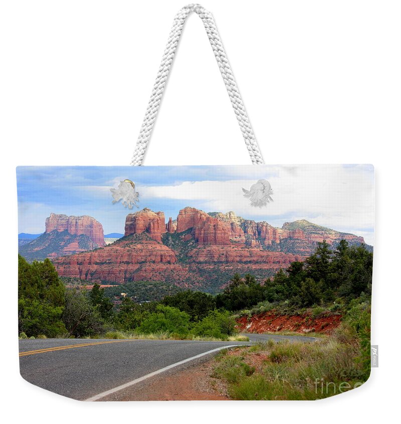 Sedona Weekender Tote Bag featuring the photograph The Road to Sedona by Carol Groenen