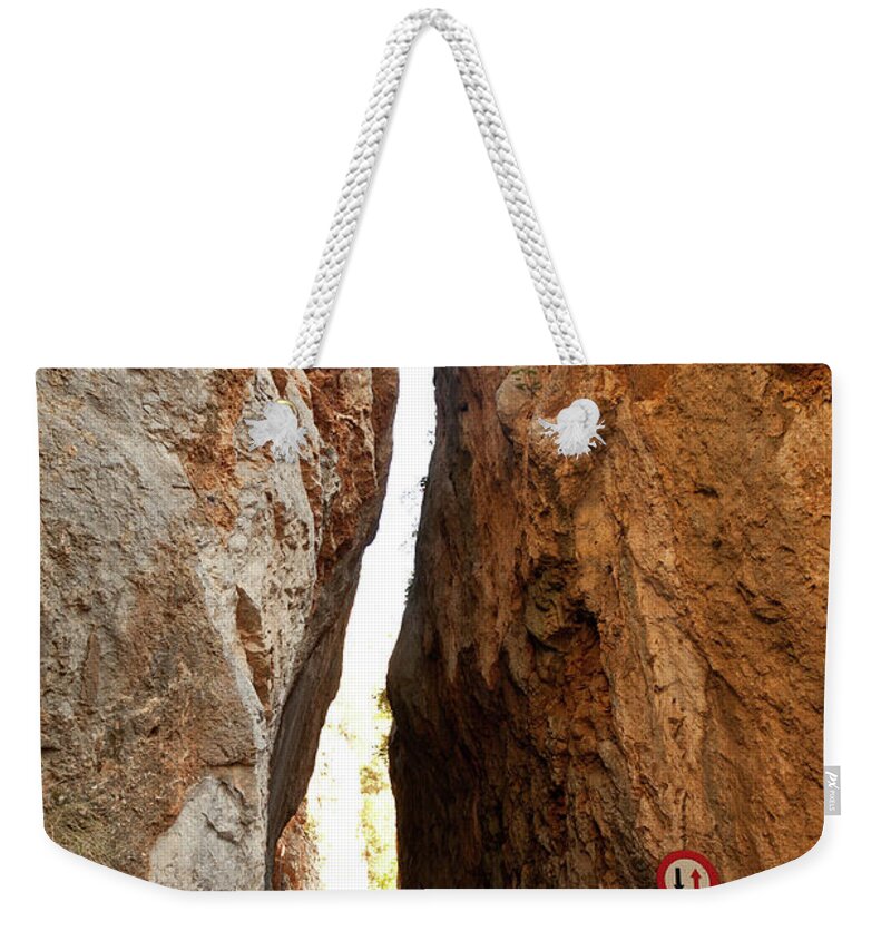 Land Vehicle Weekender Tote Bag featuring the photograph Tight Squeeze by Dave G Kelly