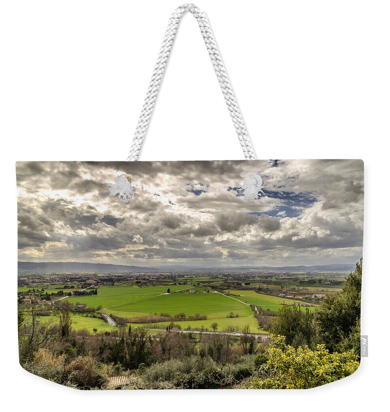 Landscape Weekender Tote Bag featuring the photograph Tuscan fields by Pablo Lopez