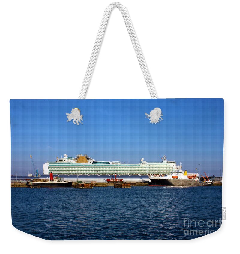 Southampton Weekender Tote Bag featuring the photograph Ventura Sheildhall Calshot Spit and a Tug by Terri Waters