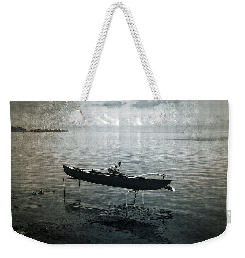 Travel Weekender Tote Bag featuring the photograph Waiting in Blue by Lucinda Walter