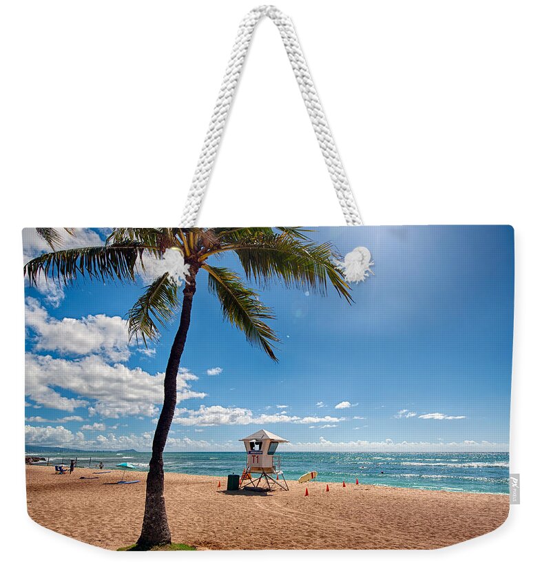 Hawaii Weekender Tote Bag featuring the photograph White Plains Beach by Dan McManus