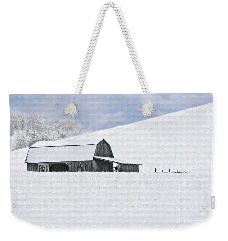 Snow Weekender Tote Bag featuring the photograph Winter Barn by Benanne Stiens