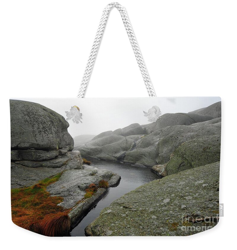 World's_end Weekender Tote Bag featuring the photograph World's End 1 by Randi Grace Nilsberg
