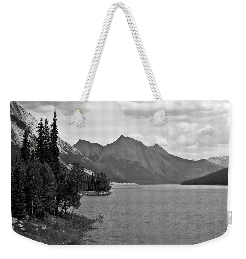 B&w Weekender Tote Bag featuring the photograph Maligne Lake #3 by RicardMN Photography