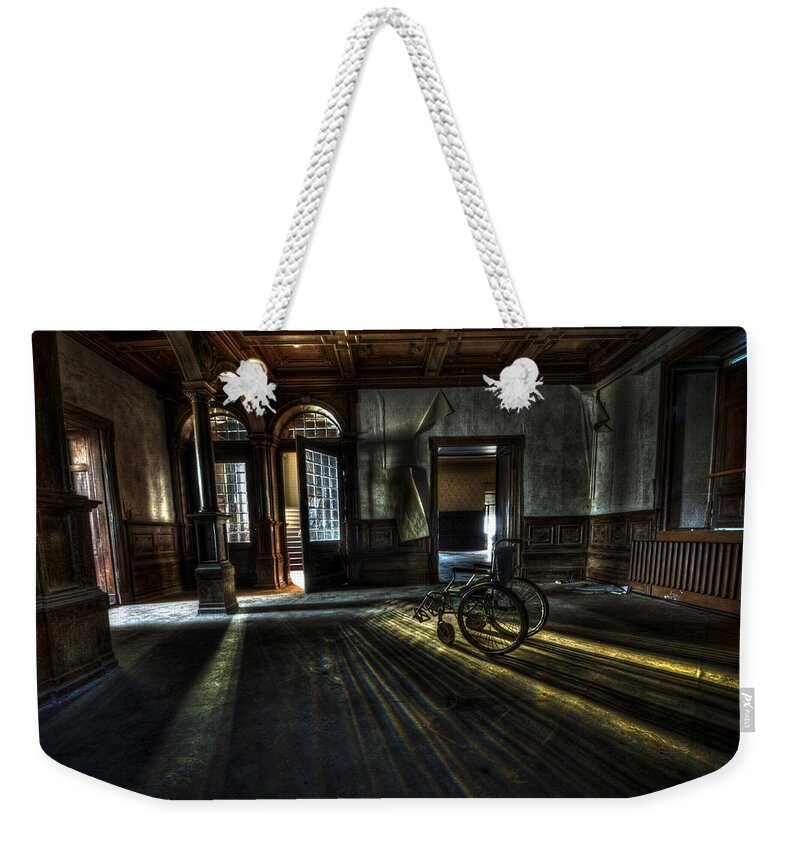 Abandon Weekender Tote Bag featuring the photograph The home #1 by Nathan Wright