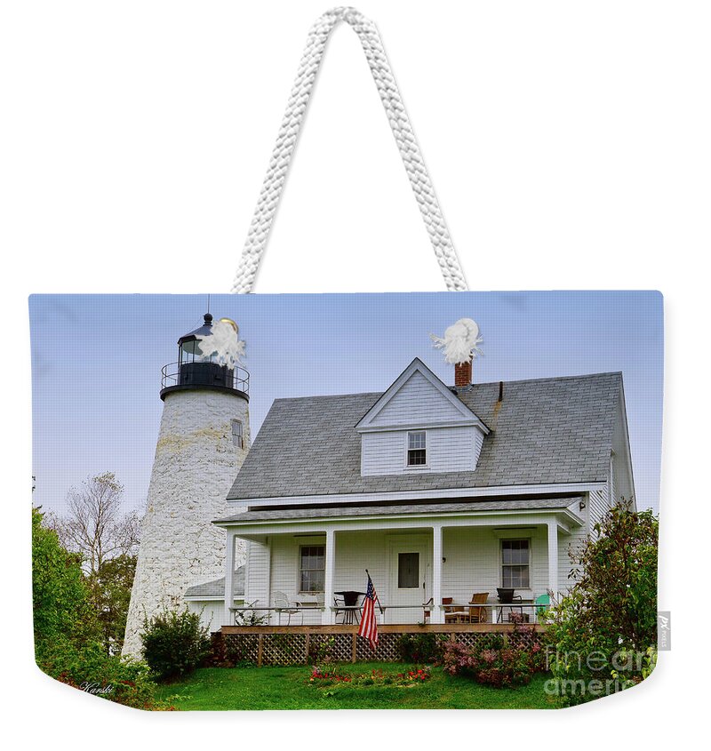 Castine Weekender Tote Bag featuring the photograph Dyce Head Lighthouse by Sue Karski